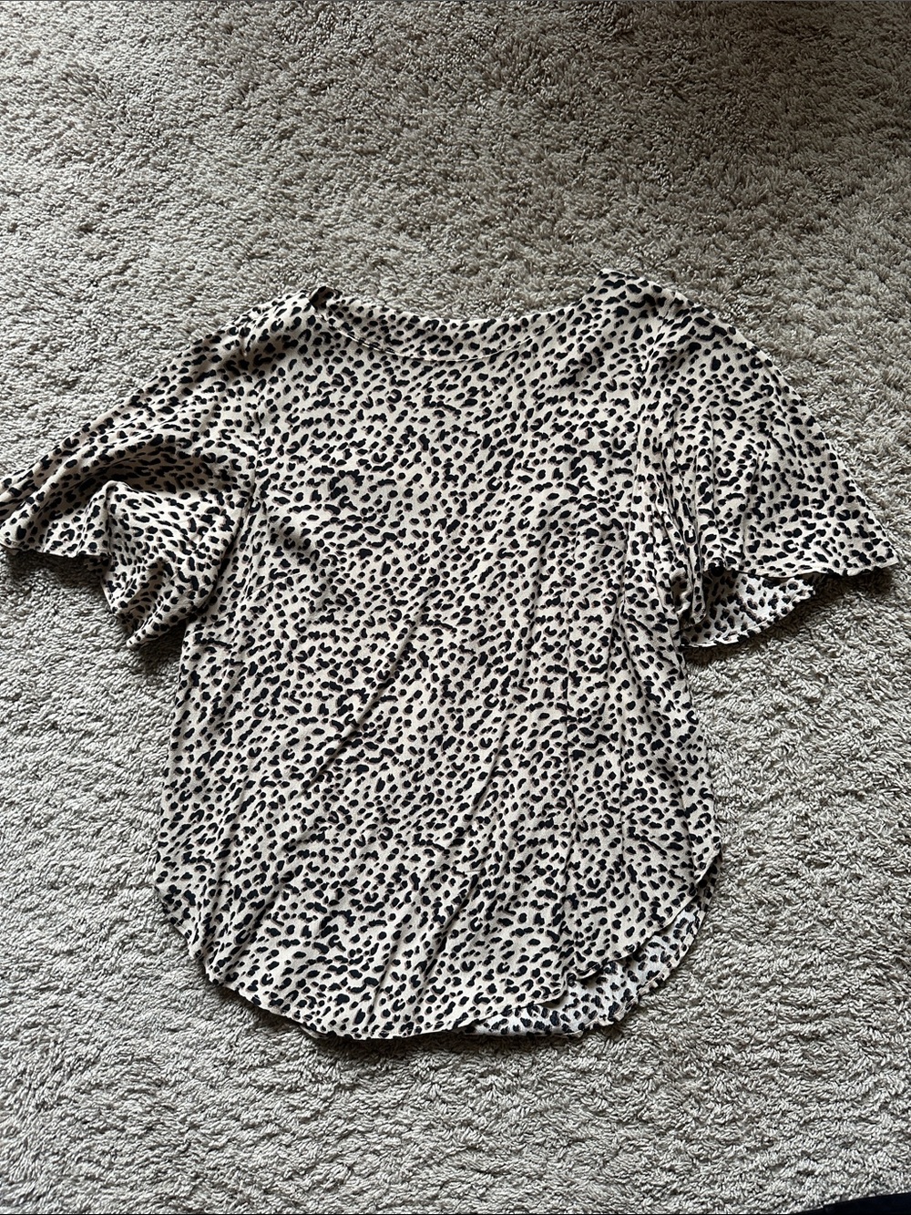 H&M Womens Beige Leopard Print Short Sleeve Top